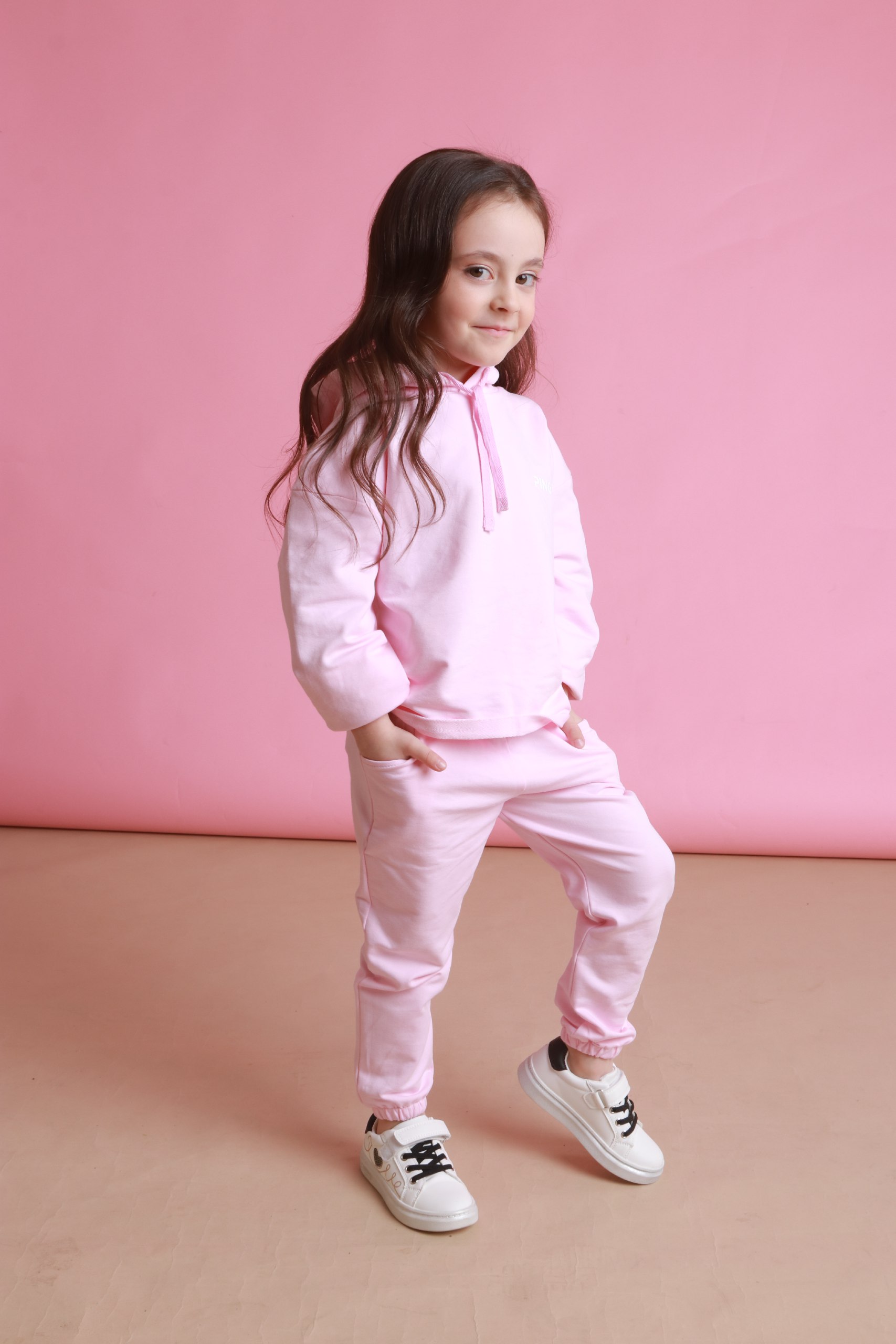 Дитячий костюм для дівчинки худі+штани рожевий (6067)_first