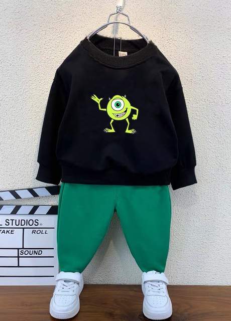 Дитячий костюм зелений (2409)