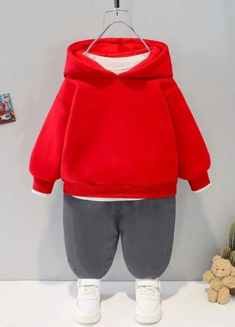 Дитячий костюм новорічний Олень утеплений молочно-червоний