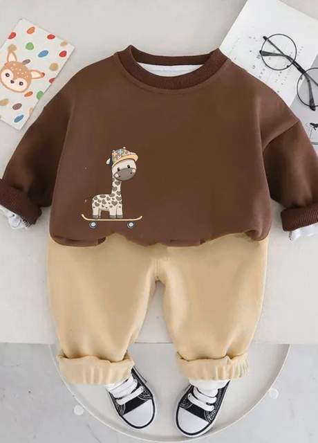 Дитячий костюм Simba молочний (2388)