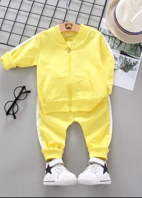 Дитячий костюм папуга утеплений чорно-жовтий для хлопчиків (6060-t5)